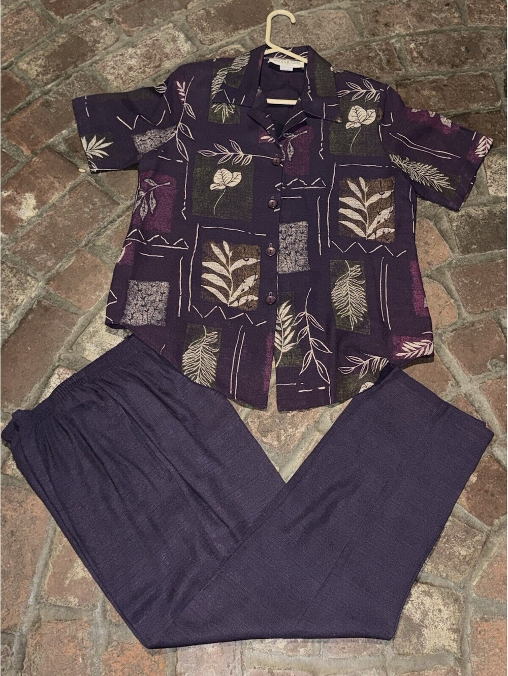 VTG DressBarn Women’s Purple Leaves Print Top W Liner Size 14/16 & Pants Size L